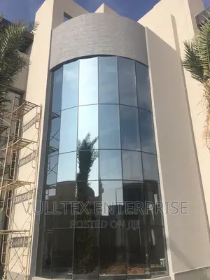 Curtain. Wall.