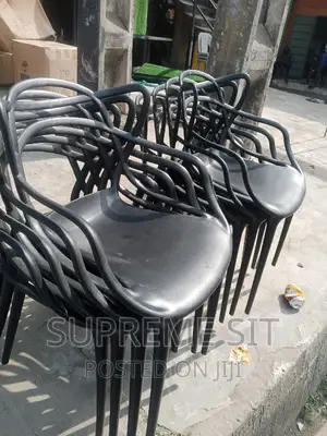 Quality Paris Restaurant Chair