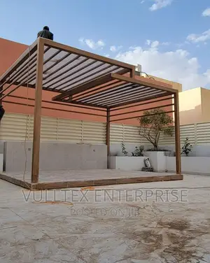 Outdoor Sit-Out Pergola