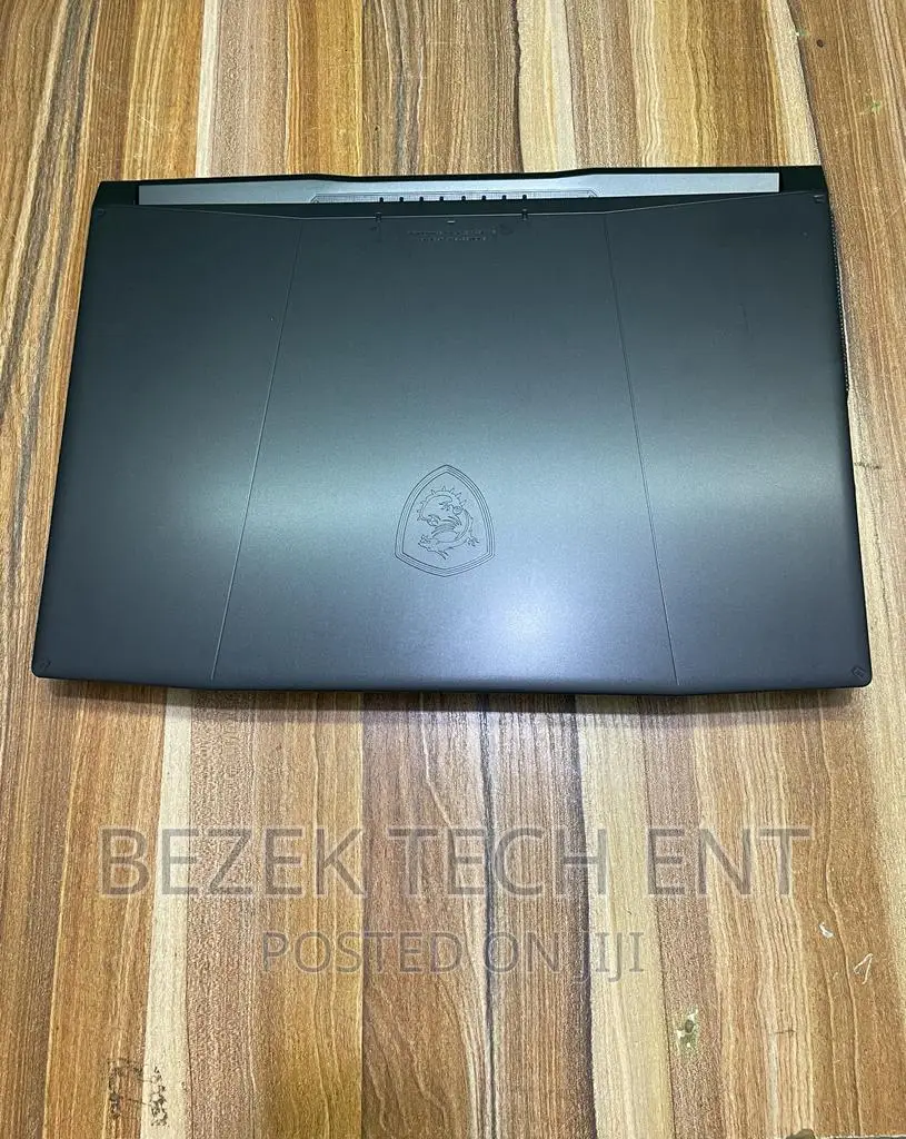 New Laptop MSI Katana 15 16GB Intel Core I7 SSD 1T