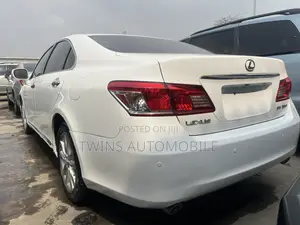 Lexus ES 350 2011 White