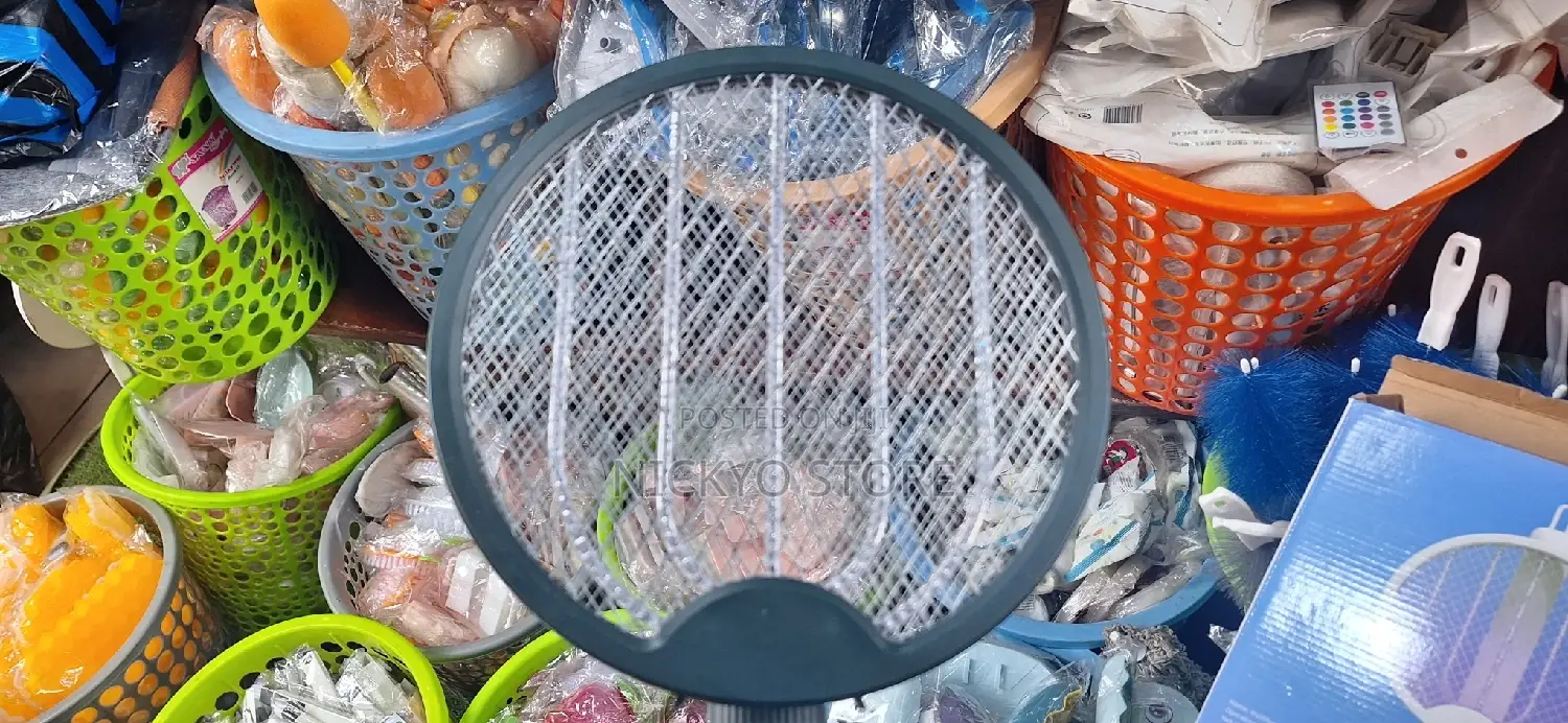 Rechargeable Foldable Mosquitoes and Flies Killer Bat
