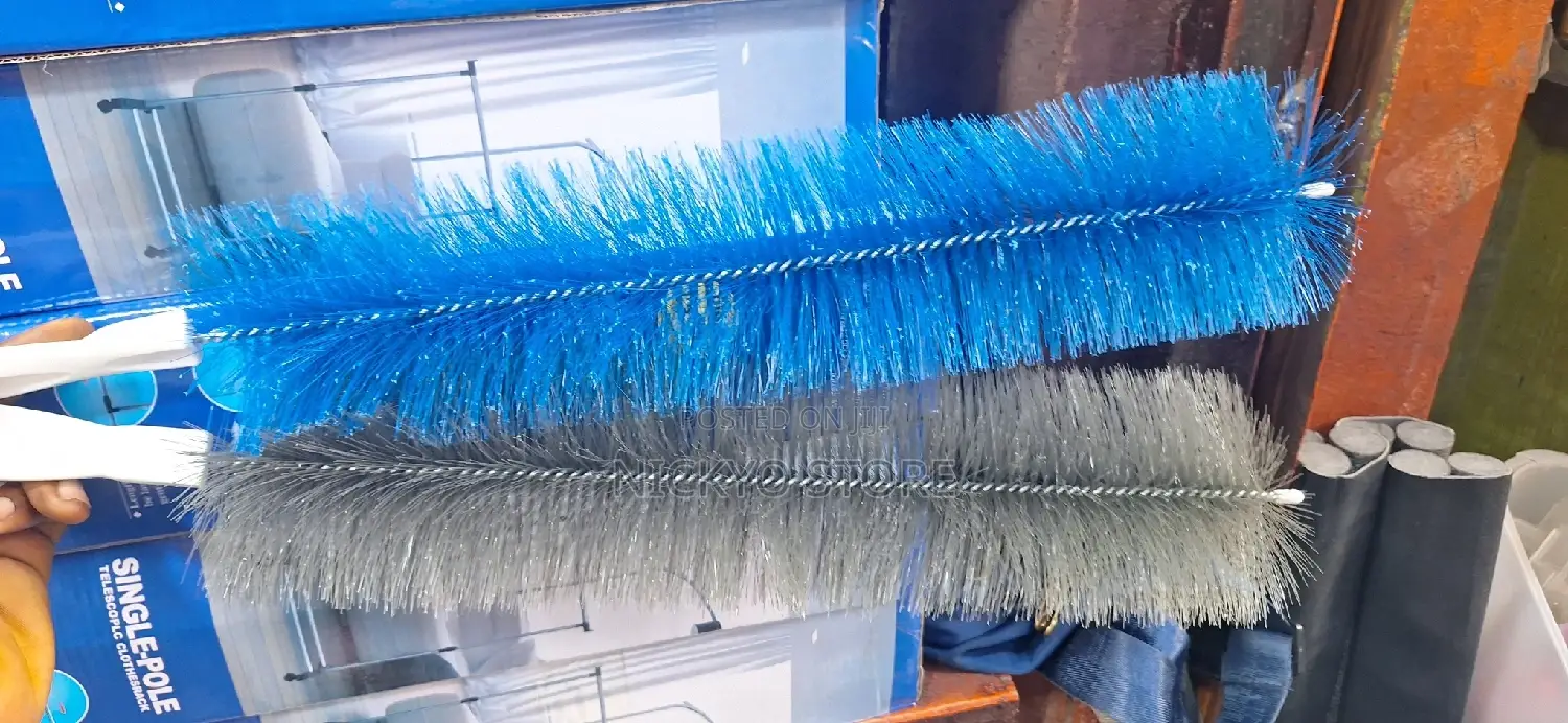 Flexible Fan Dusting Brush