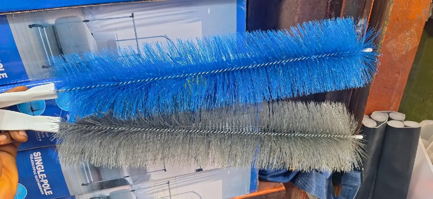 Flexible Fan Dusting Brush