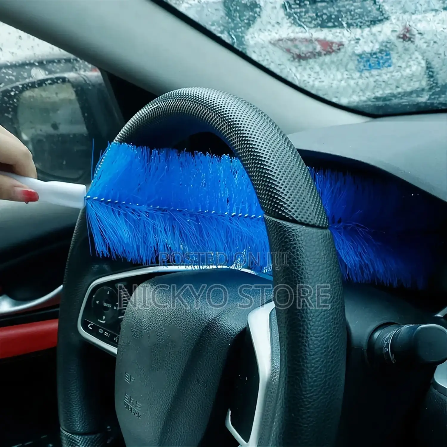 Flexible Fan Dusting Brush