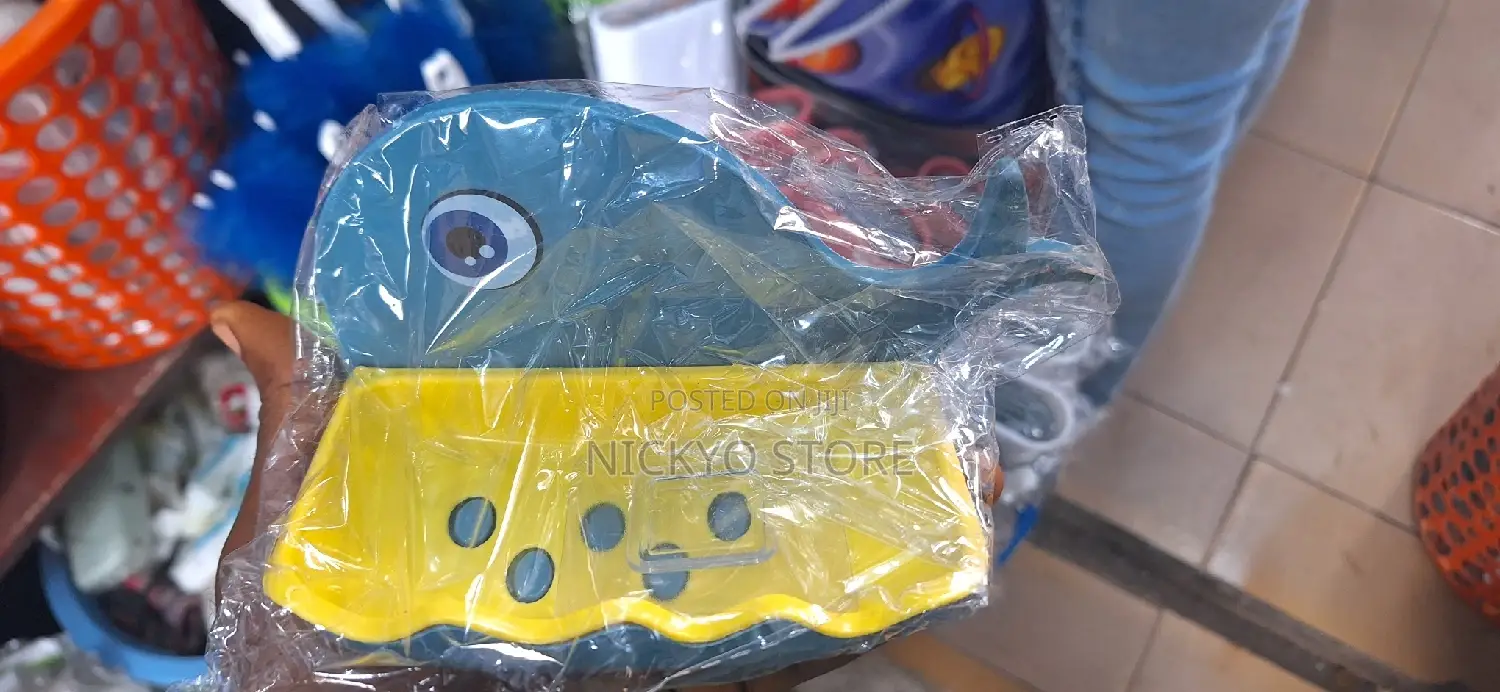 Whale Shape Soap Box Bathroom Drain Soap Holder