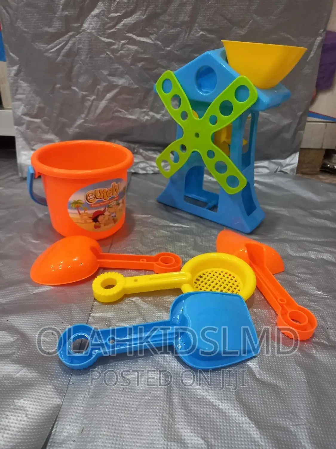 Kids Beach Toy2