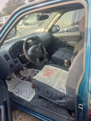 Nissan Frontier LE V6 Crew Cab 2004 Blue
