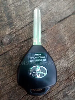 Corolla 06 12