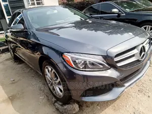 Mercedes-Benz C300 2015 Gray