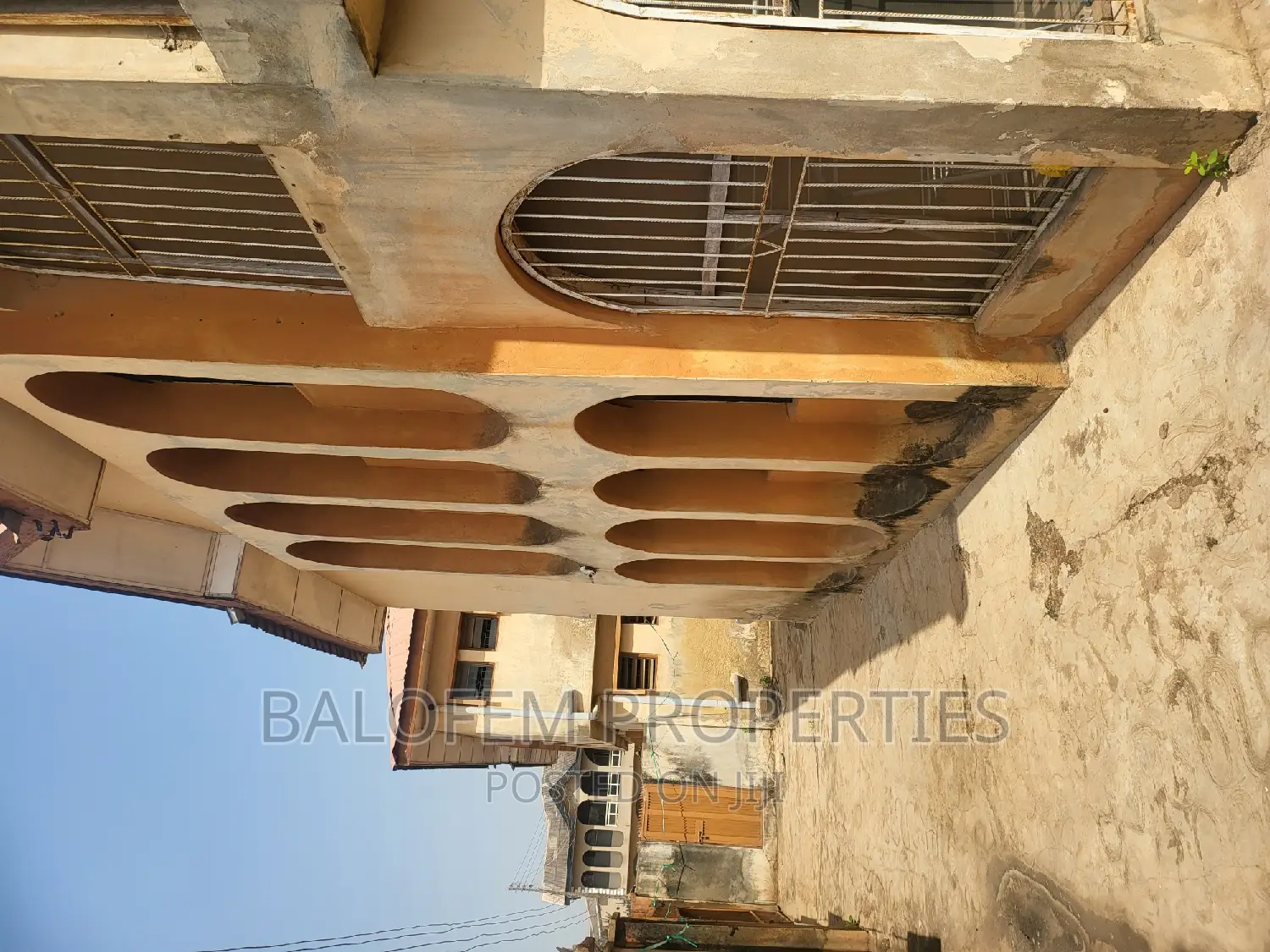 Furnished 20bdrm Block of Flats for sale