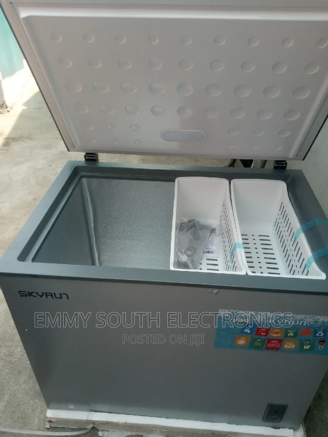 Skyrun Chest Freezer Low Voltage