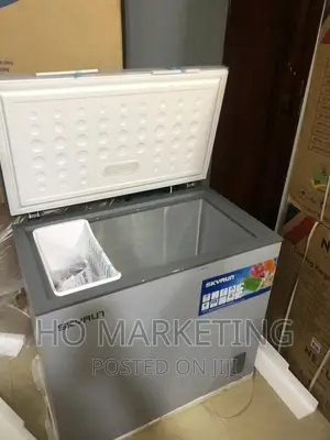 Skyrun Bd-200a 200-Liters Chest Freezer Grey