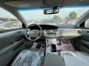 Toyota Avalon XLS 2007 Silver