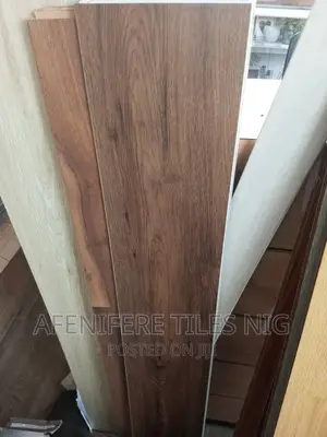 SPC Wooden Laminate Floors