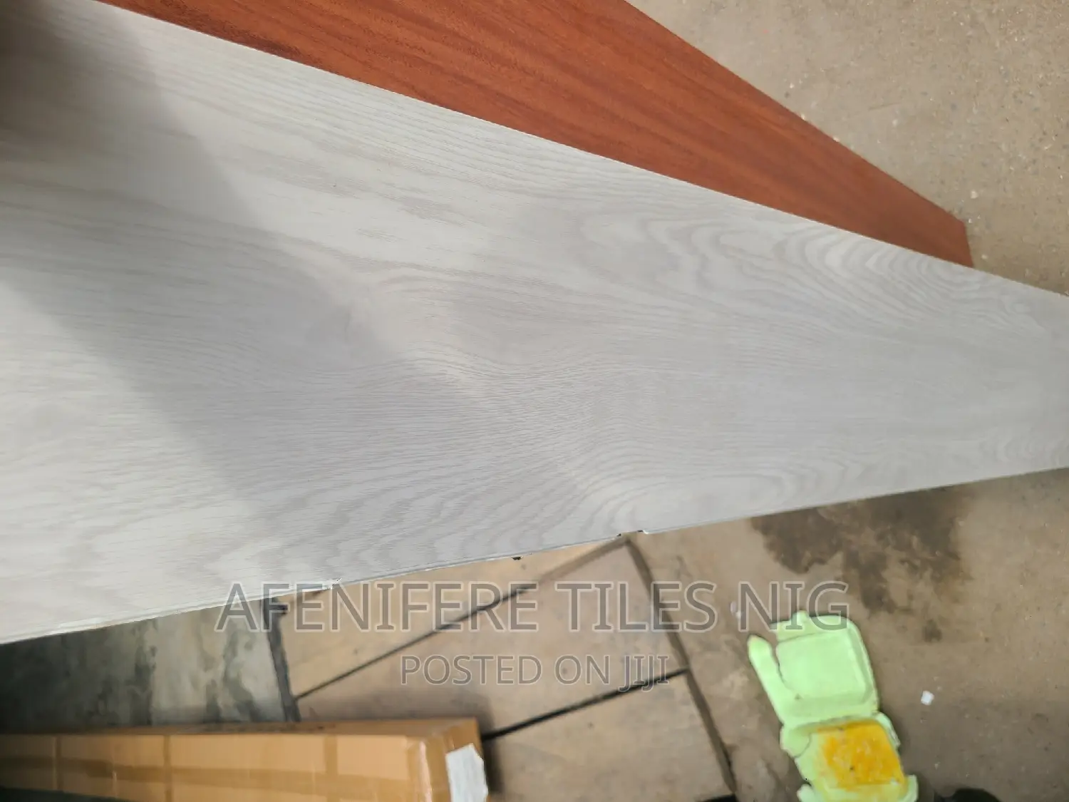 SPC Wooden Laminate Floors