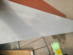 SPC Wooden Laminate Floors