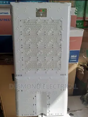 Original 500w Akt Solar Street Light
