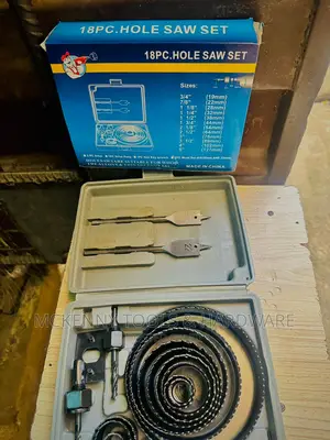 18pc.Hole Saw Set Sizes: 3/4"
