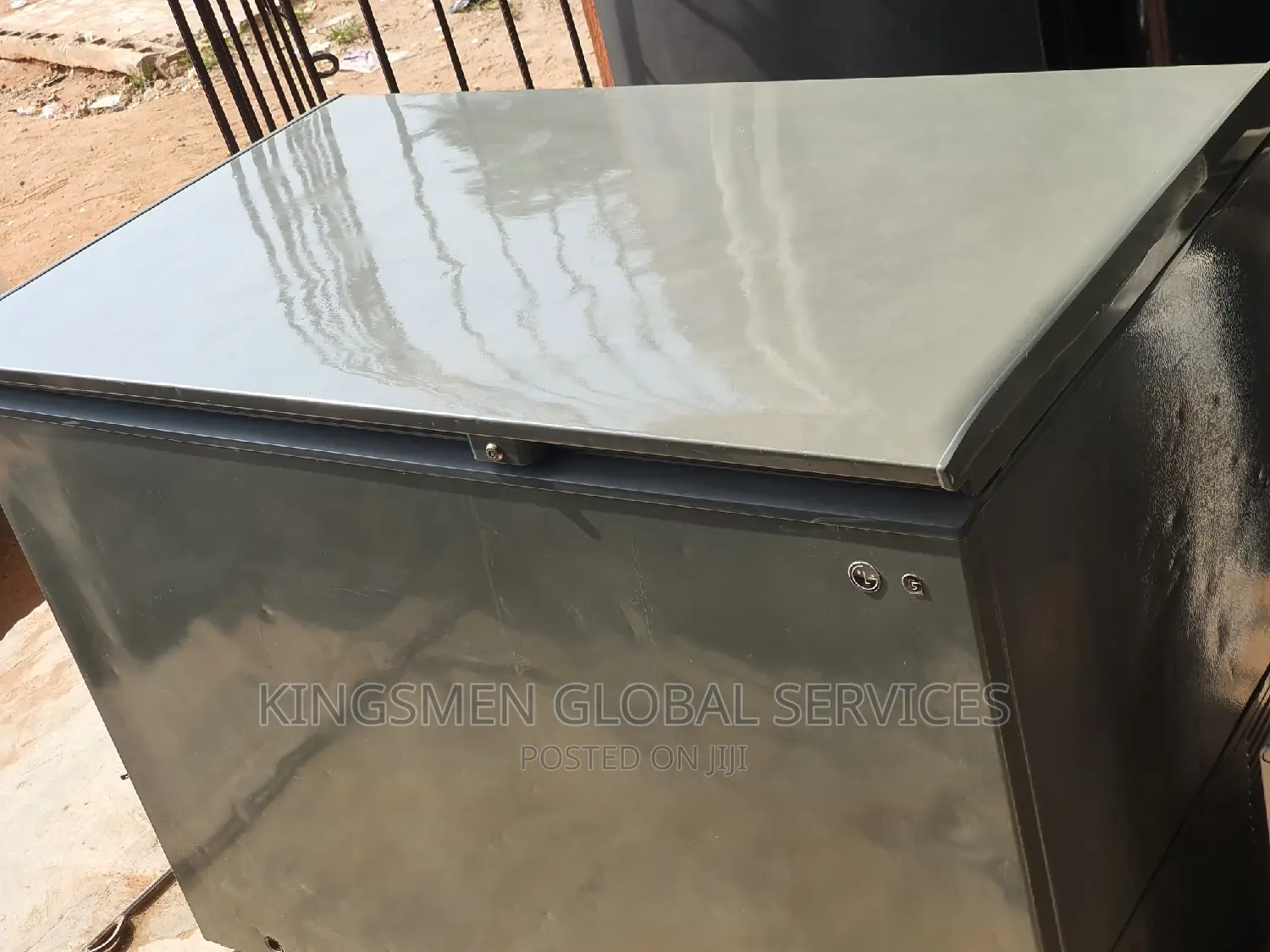 Lg High Quality Deep Freezer. 350litre