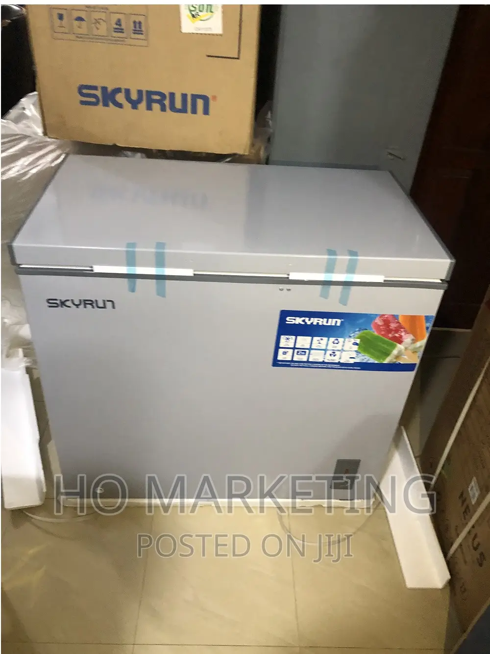 Skyrun Chest Freezer Bd-200a Gray