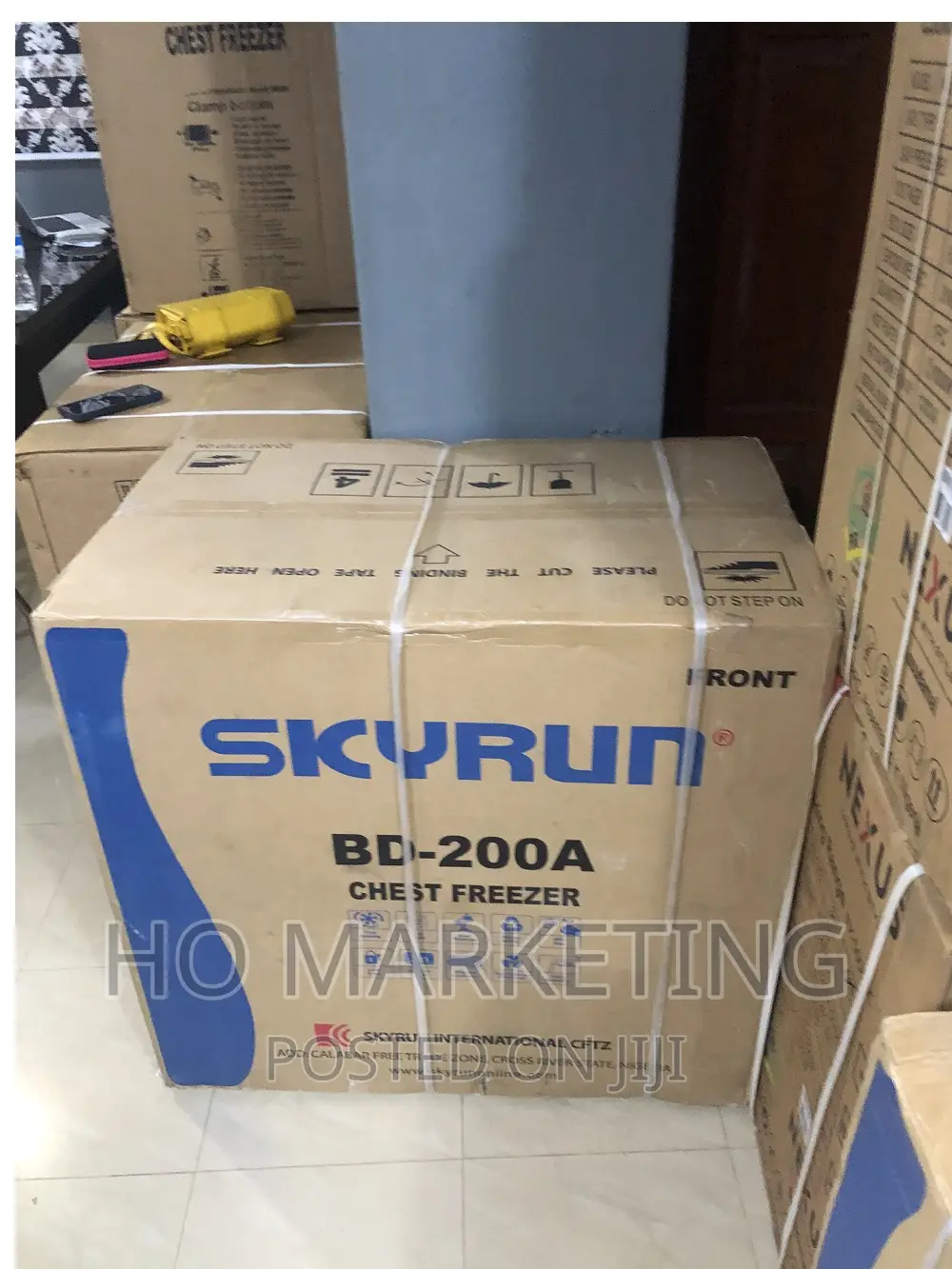 Skyrun Chest Freezer Bd-200a Gray