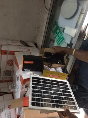 Yobolife Solar Generator