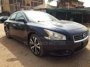 Nissan Maxima 3.5 SV 2010 Blue