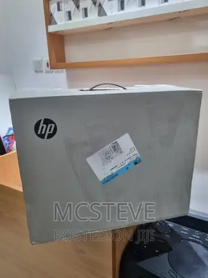 New Laptop HP Spectre 14 16GB Intel Core I7 SSD 512GB