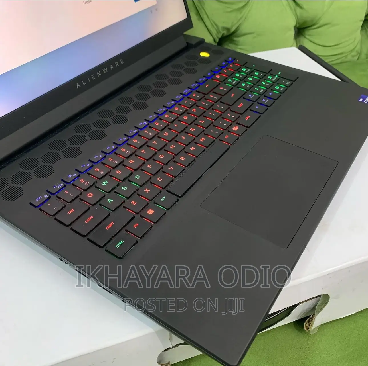 Laptop Dell Alienware M16 R1 24GB Intel Core i9 SSD 1T