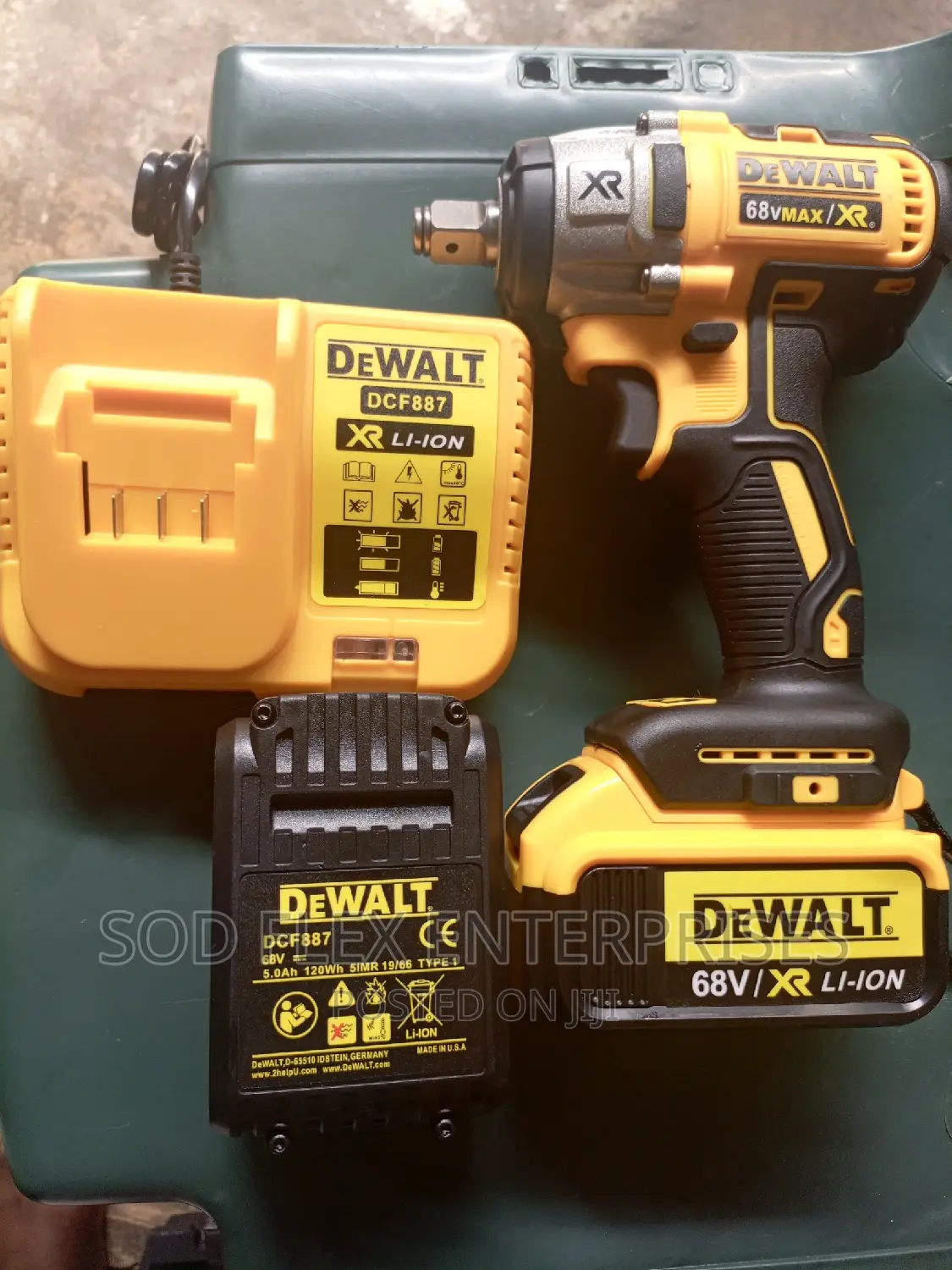 68v 1/2" Dewalt Impact Wrench