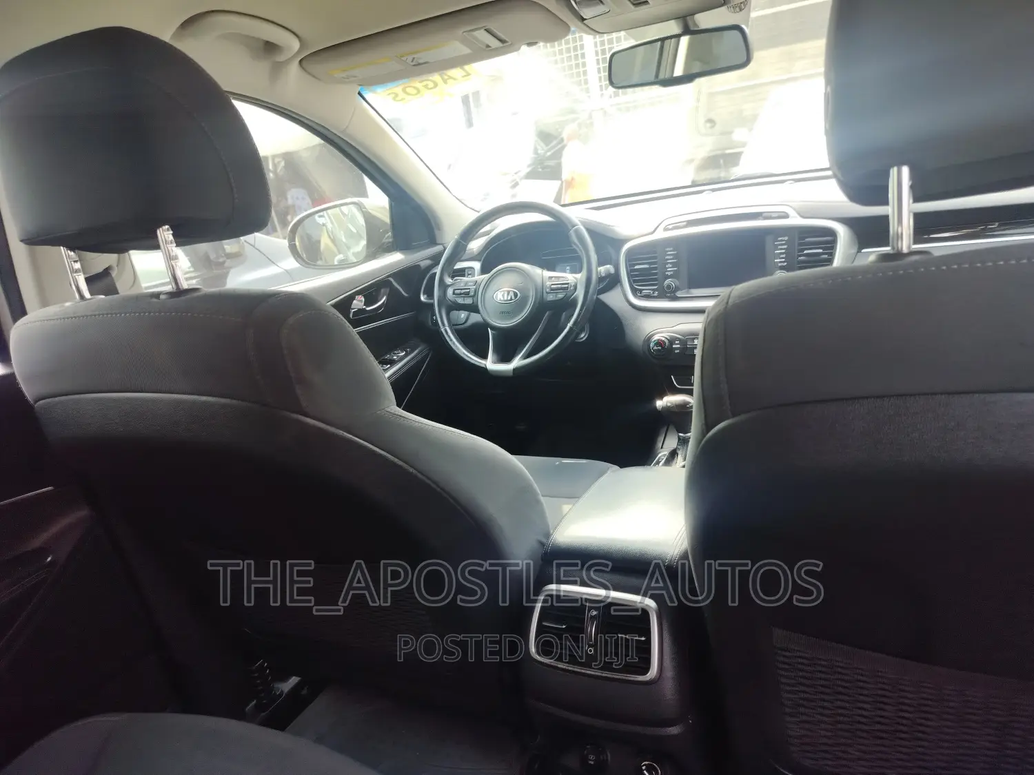 Kia Sorento 4dr SUV 2016 Gold