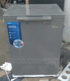 Midea Chest Freezer Model 146