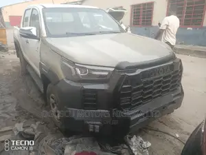 Upgrade Kit Hilux 2012 Upgrade To 2024 Model