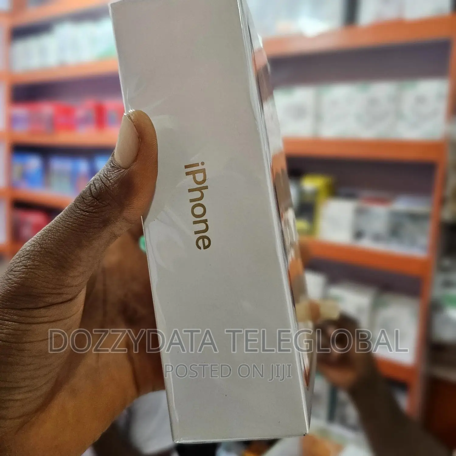 New Apple iPhone XR 128 GB Yellow