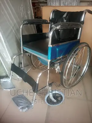 Axiom Commode Wheelchair