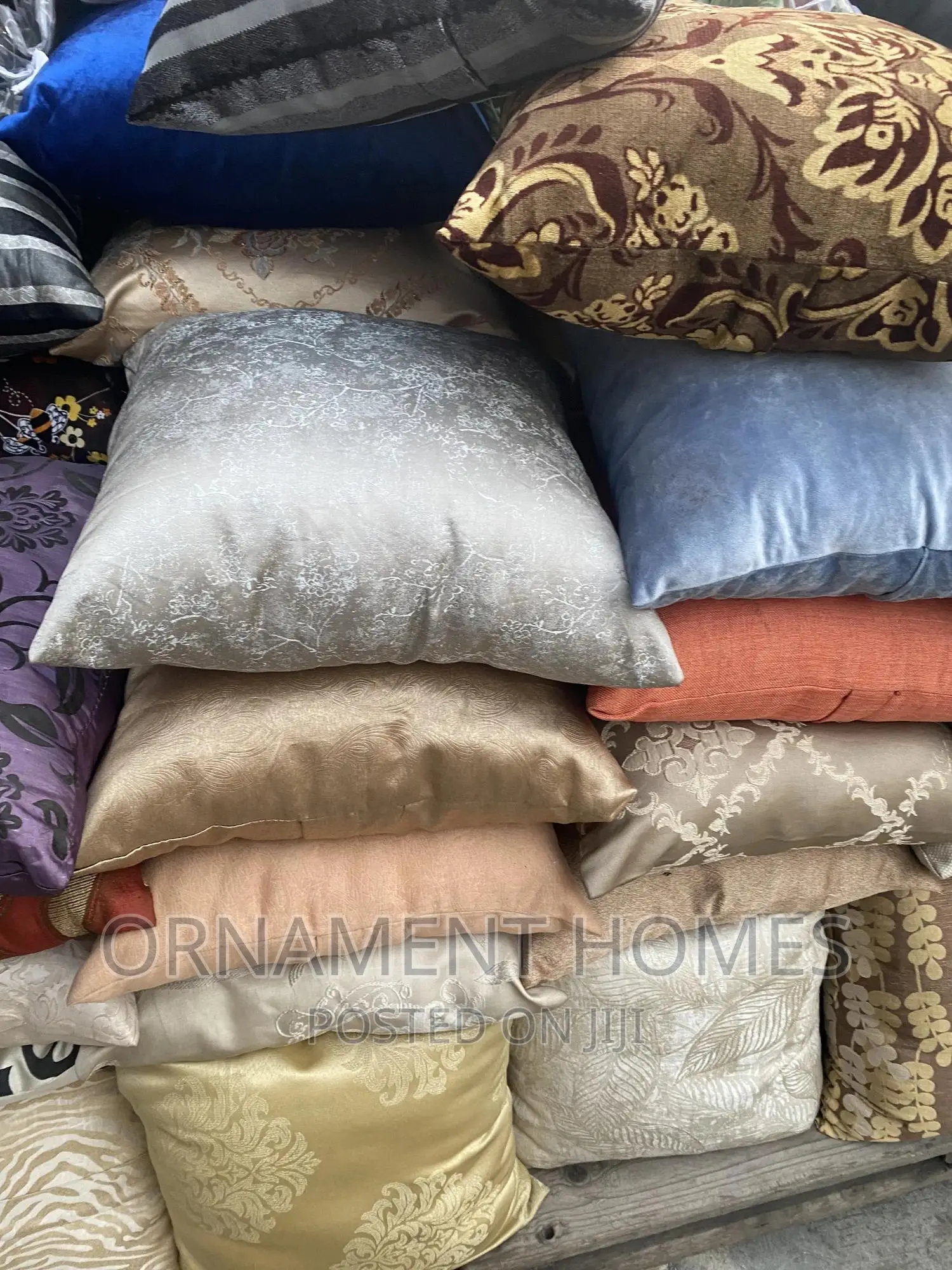 Throw Pillows