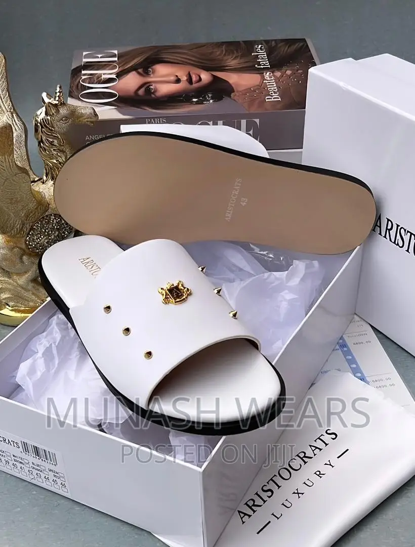 Original Aristocrat Slipers