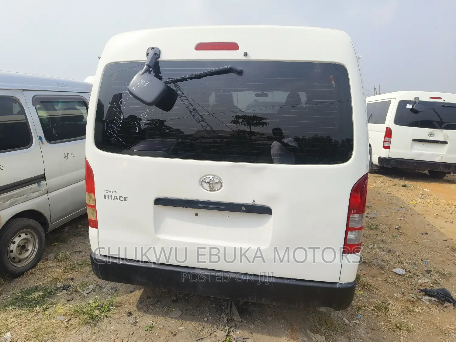 Toyota HiAce 2014 White