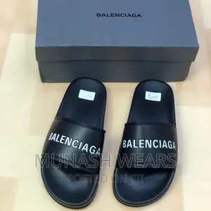 BALENCIAGA Luxury Slide