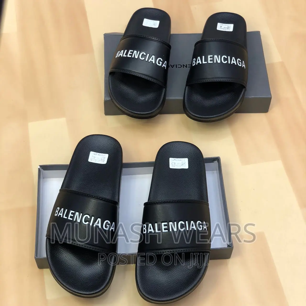 BALENCIAGA Luxury Slide