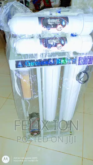 Commercial Water Deionizer