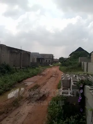 Sale Plot of at Oriwu Grammar