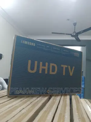 Brand New 55' Inches UHD Samsung TV+Remote Control