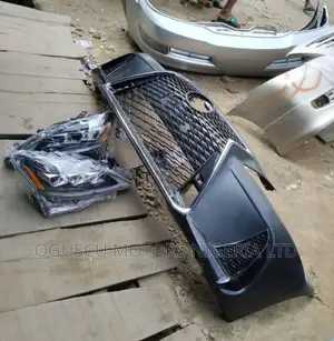 Headlamp 3 Touch and Complete Bumper Is 250 2018 Sports