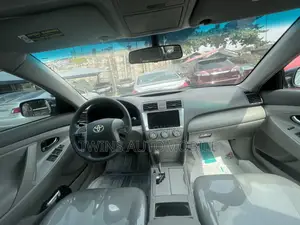 Toyota Camry 2010 Gray