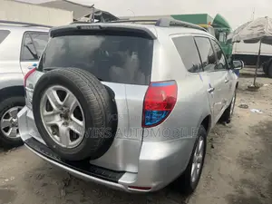 Toyota RAV4 Limited V6 2008 Silver