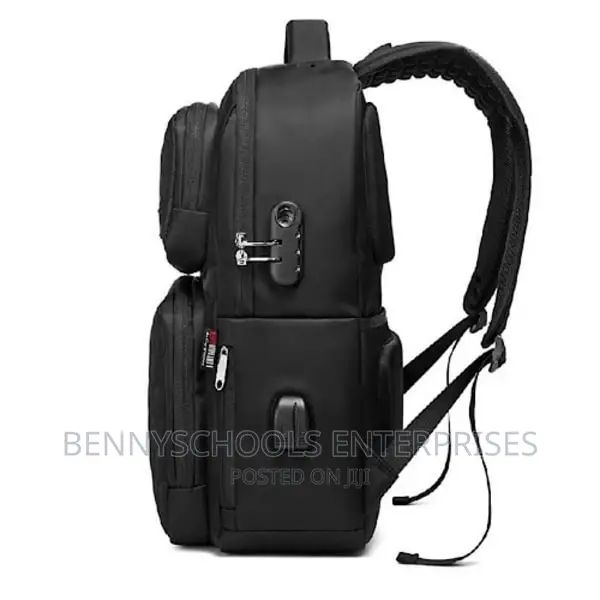 Baowang Draftwaterproof Backpack With Antitheft Lock and USB