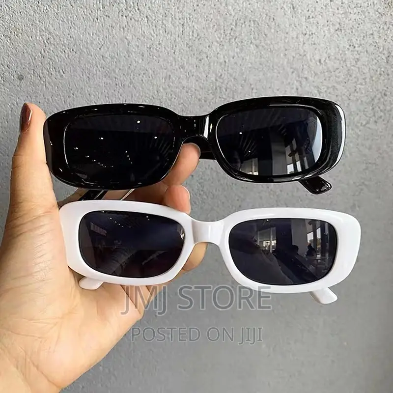 Revolves Fashion Glass