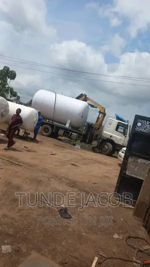 Tank Made With Thick and Everlasting Materials